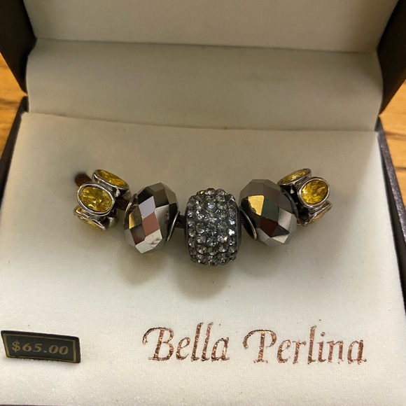 Wow! Bella Perlina Charm Bracelet plus Charms. New in box $160 retail - Picture 3 of 5
